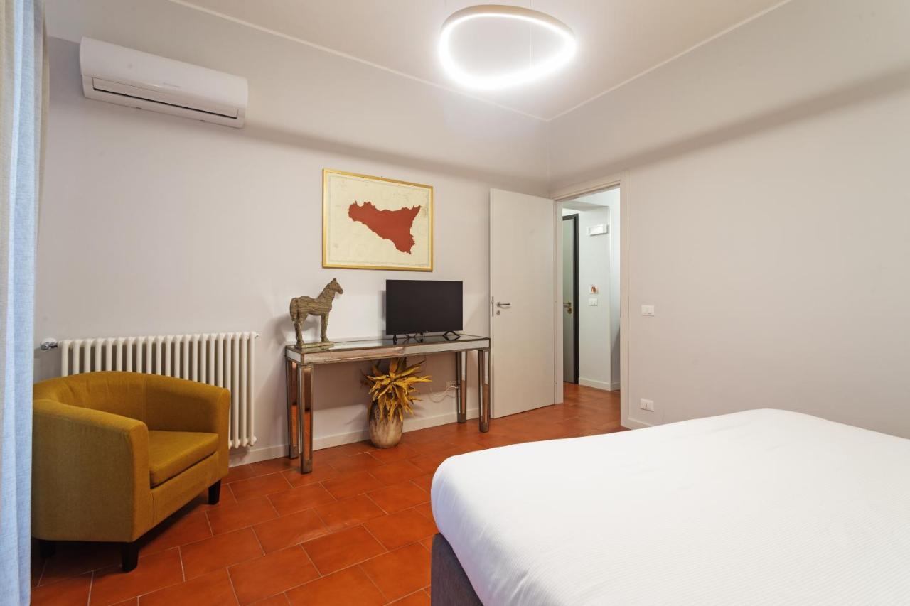 Hotel Isula Palermo Esterno foto
